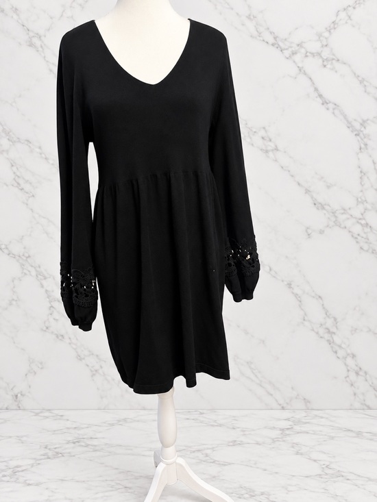 Dresses & Skirts - Alfani Black Sweater Dress Lace Cuff Long Sleeve Medium